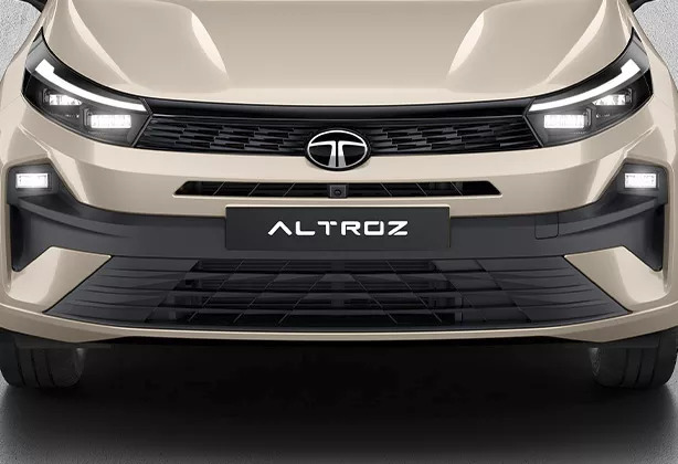 Tata Altroz Facelift 2025- front head lamp